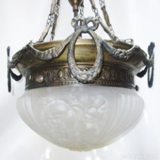 Antigüedades: GRAN LAMPARA SALON EN LATON Y CRISTAL AL ACIDO ESTILO MODERNISTA