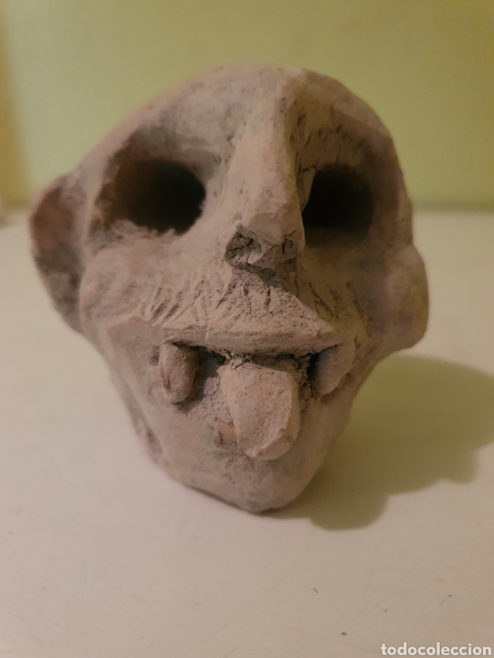Antiquit&auml;ten: FIGURA REALIZADA EN TERRACOTA