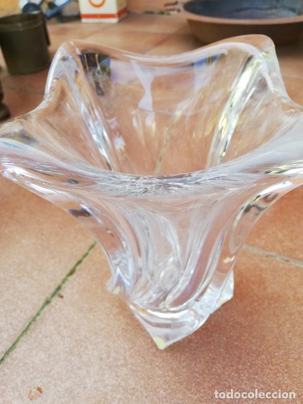 Oggetti Antichi: Precioso jarr&oacute;n de cristal.