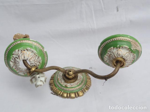 Antig&uuml;edades: APLIQUE DE PORCELANA. - Foto 1