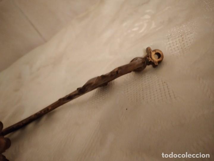 Antig&uuml;edades: Antiguo candelabro de piano de bronce - Foto 8