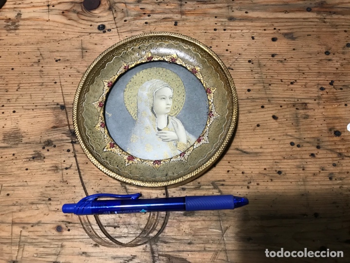 Antig&uuml;edades: Virgen marco dorado. Diferente - Foto 3