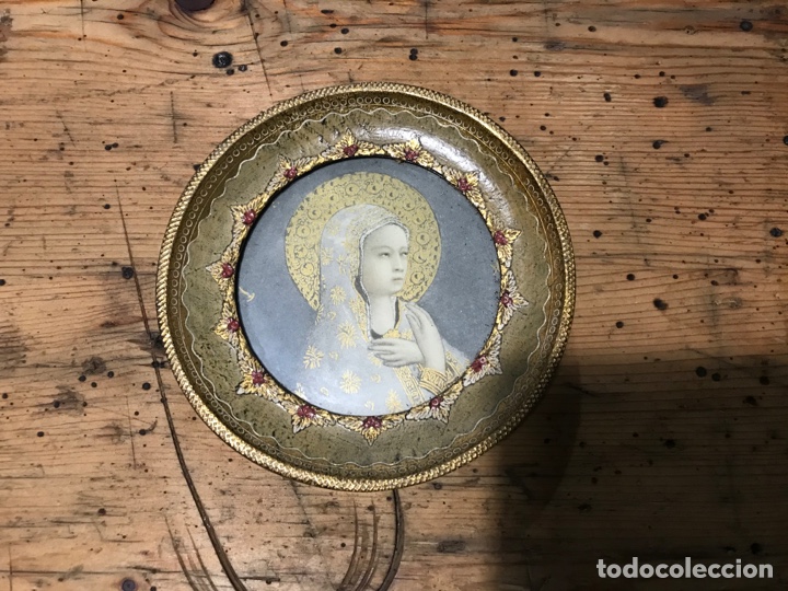 Antig&uuml;edades: Virgen marco dorado. Diferente - Foto 1