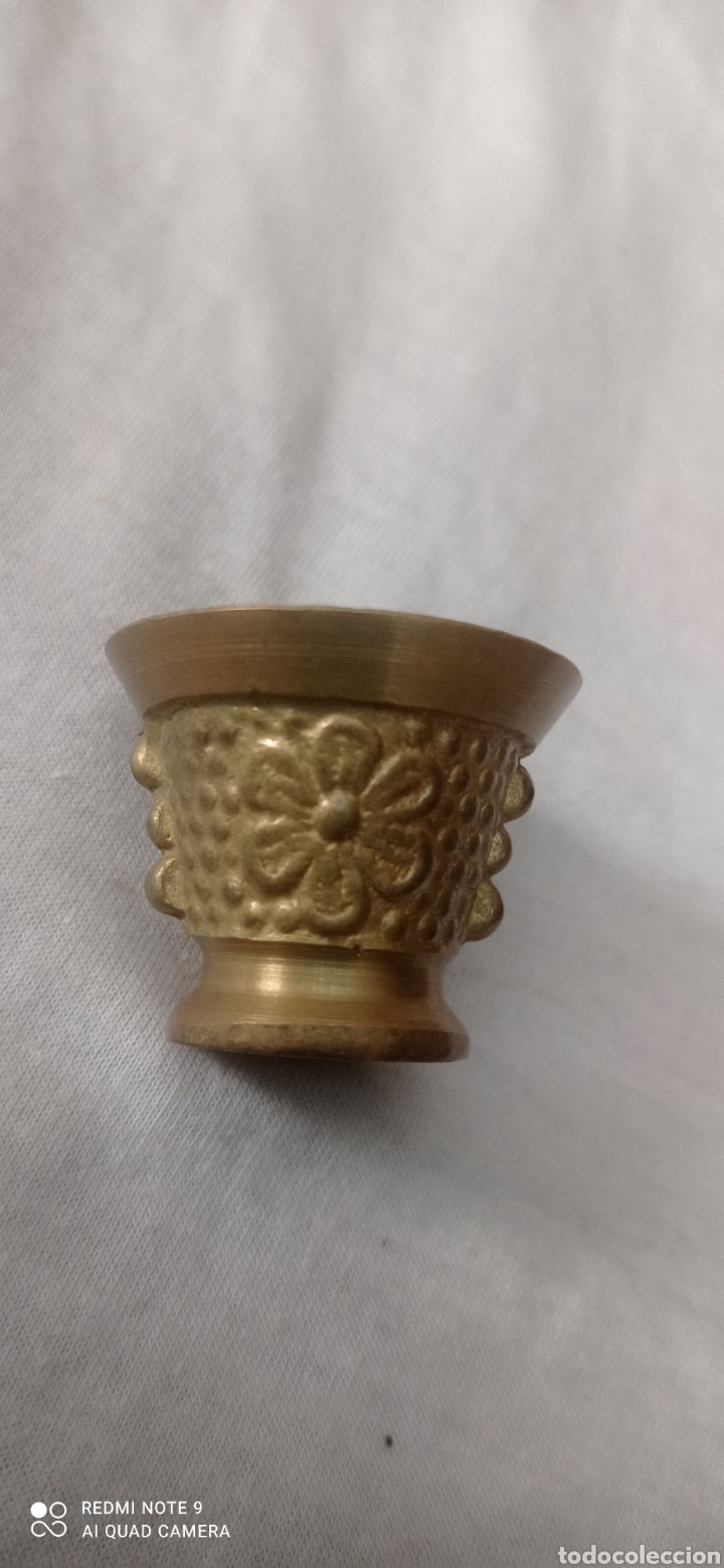 Antig&uuml;edades: Almirez o mortero bronce flor - Foto 1