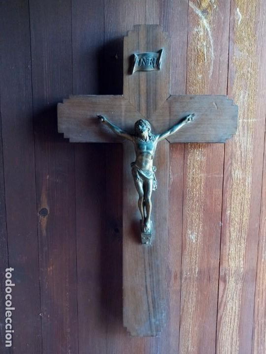 Antig&uuml;edades: CRUCIFIJO . - Foto 1