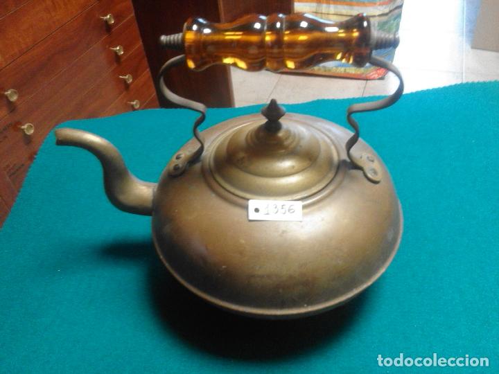 Antig&uuml;edades: ANTIGUA TETERA DE LATON - Foto 1