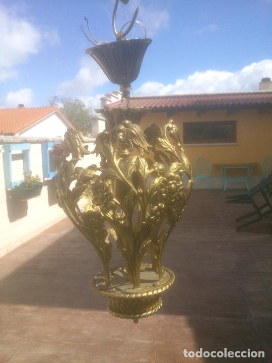 Antig&uuml;edades: ORIGINAL LAMPARA FORMA CESTA FLORES BRONCE - Foto 1