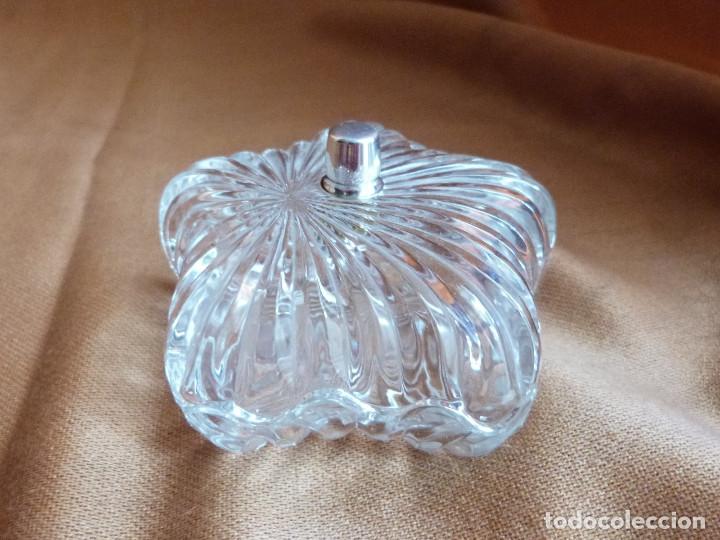 Oggetti Antichi: Joyero caja cristal tallado con tapon detalle de plata