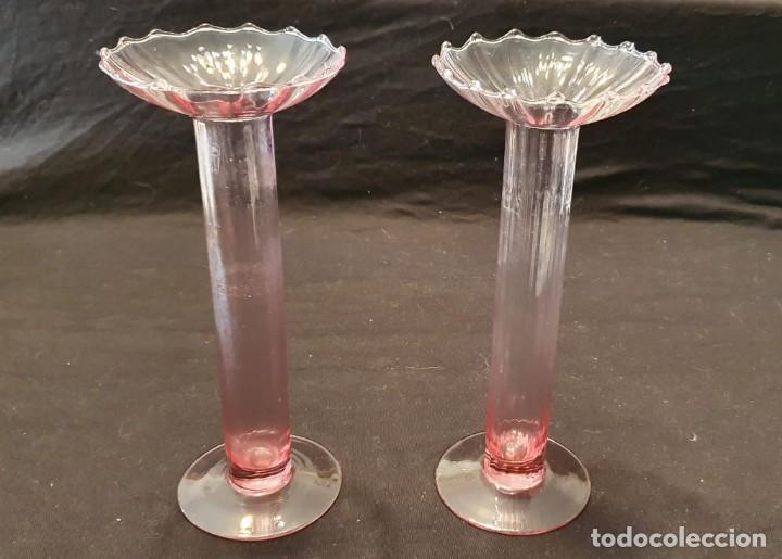 Oggetti Antichi: Candelabros vidrio color rosado