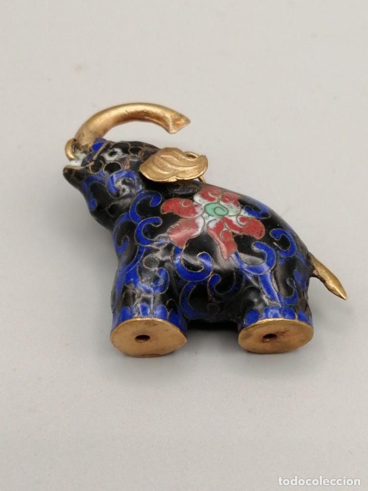 Antig&uuml;edades: Miniatura. Elefante bronce cloisonne - Foto 3