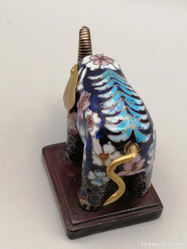 Antig&uuml;edades: Miniatura. Elefante bronce cloisonne - Foto 3