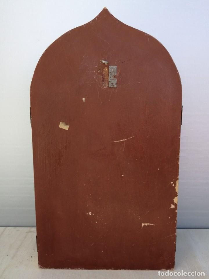Antig&uuml;edades: Triptico policromado a&ntilde;os 60 - Foto 10
