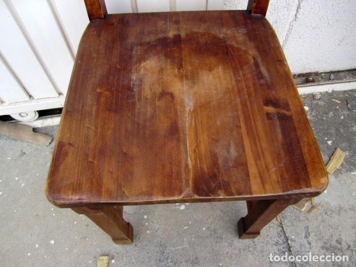 Antig&uuml;edades: 10 sillas rusticas de madera SXX - Foto 9
