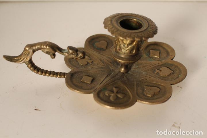 Antig&uuml;edades: palmatoria de bronce - Foto 3