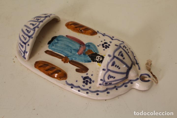 Antig&uuml;edades: benditera ceramica play&aacute; - lorca - murcia - Foto 3
