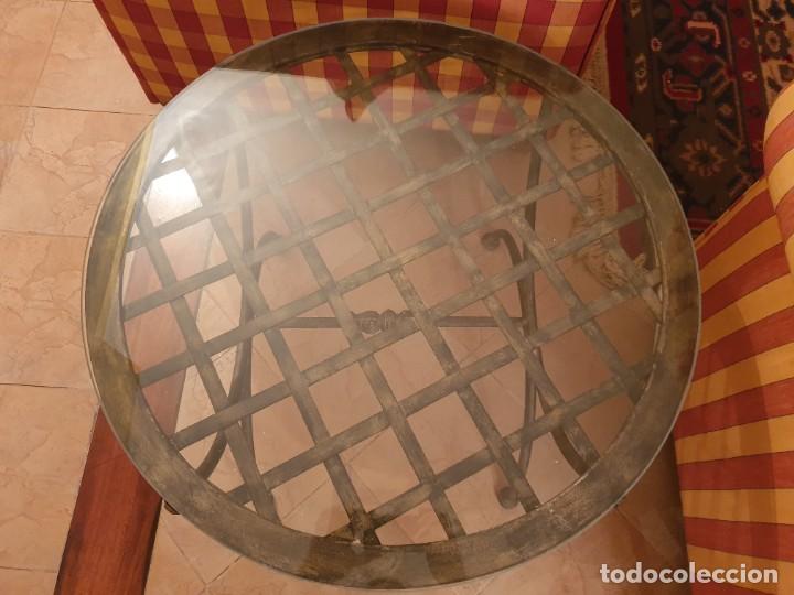 Antig&uuml;edades: MESA REDONDA CRISTAL Y FORJA 70x50cms - Foto 5