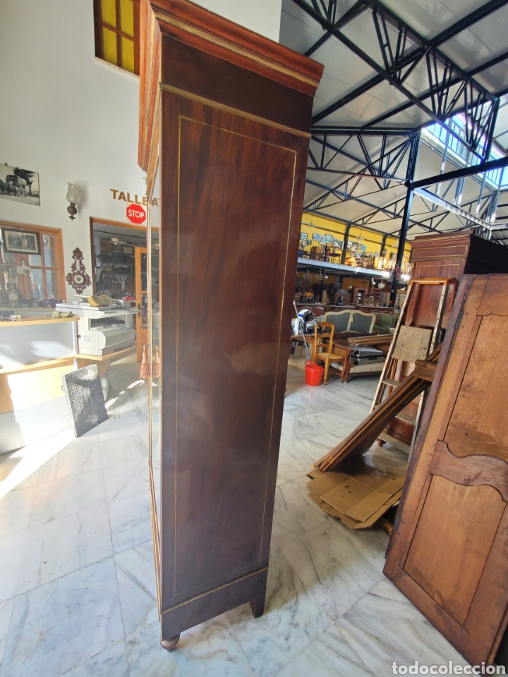 Antig&uuml;edades: vitrina - Foto 2