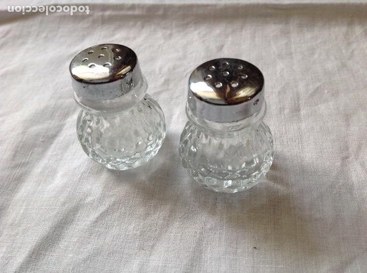 Oggetti Antichi: Salerillos de mesa