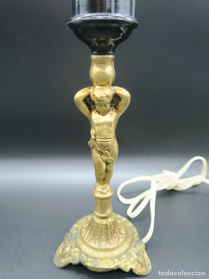 Antig&uuml;edades: Pie de l&aacute;mpara en laton - bronce - Foto 2
