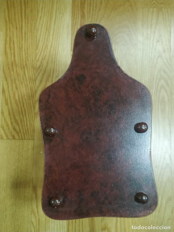 Antig&uuml;edades: REVISTERO DE MADERA - Foto 7