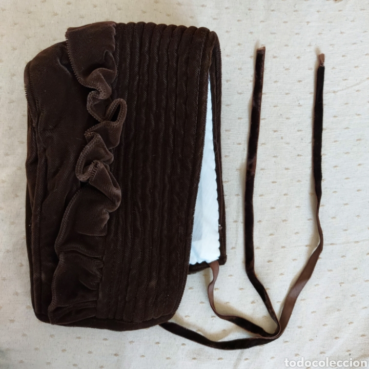 Antig&uuml;edades: GORRO NI&Ntilde;A DE TERCIOPELO MARRON - Foto 1