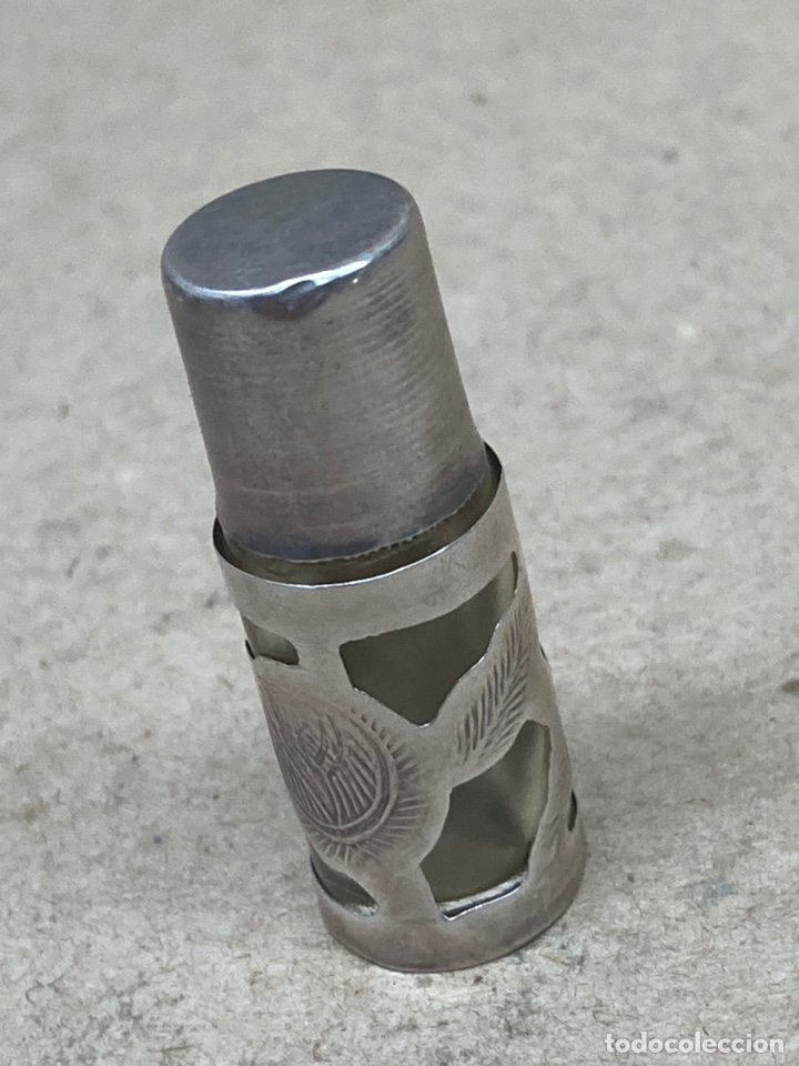 Antig&uuml;edades: Botellita Cristal con plata - Foto 2