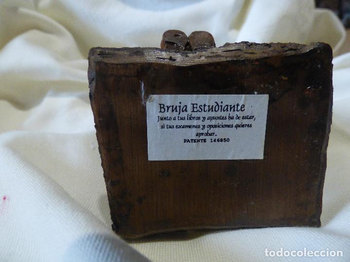 Antig&uuml;edades: Brujita de resina. - Foto 2