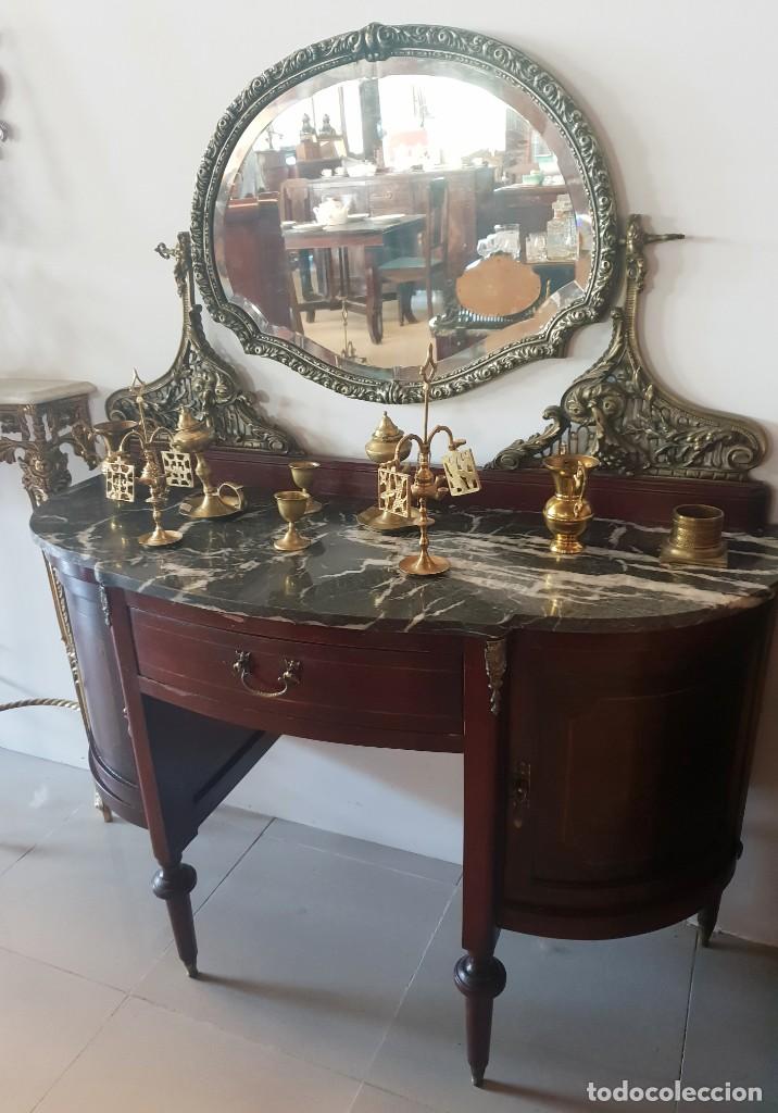 Antig&uuml;edades: Tocador con espejo - Foto 2