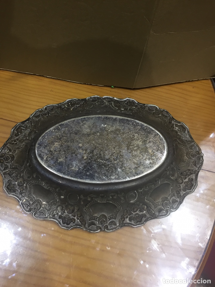 Antig&uuml;edades: Bandeja antigua de alpaca - Foto 5