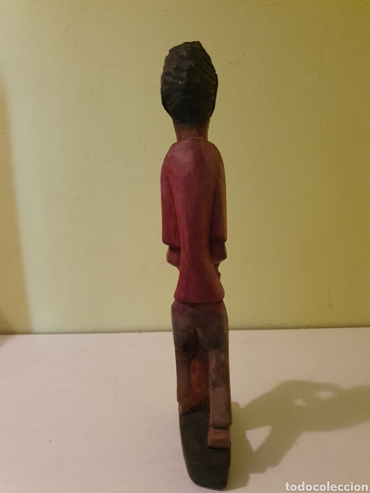 Antig&uuml;edades: FIGURA REALIZADA EN MADERA - Foto 5