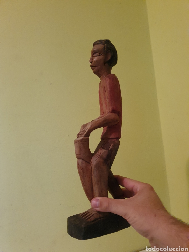 Antig&uuml;edades: FIGURA REALIZADA EN MADERA - Foto 8
