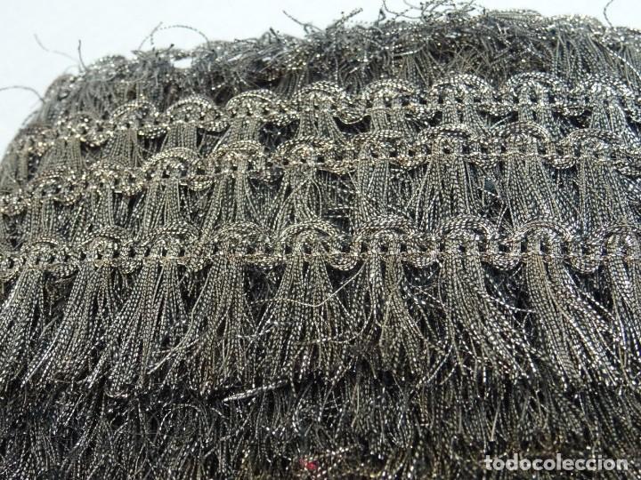Antig&uuml;edades: 24 Metros Fleco Con Hilo de Plata - Foto 3