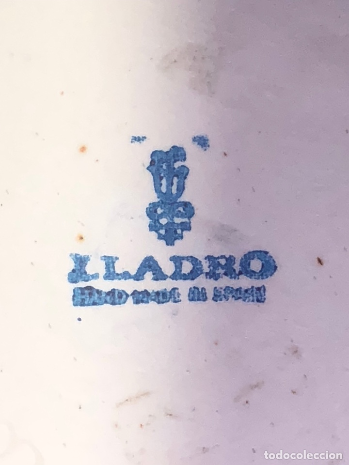 Antig&uuml;edades: REF: 01001004 &ldquo;B&Uacute;CARO ESTRIADO N&ordm; 9&rdquo; LLADR&Oacute; - Foto 10