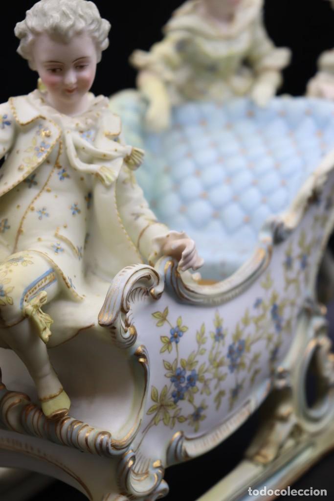 Antig&uuml;edades: Trineo de porcelana de biscuit - Foto 6