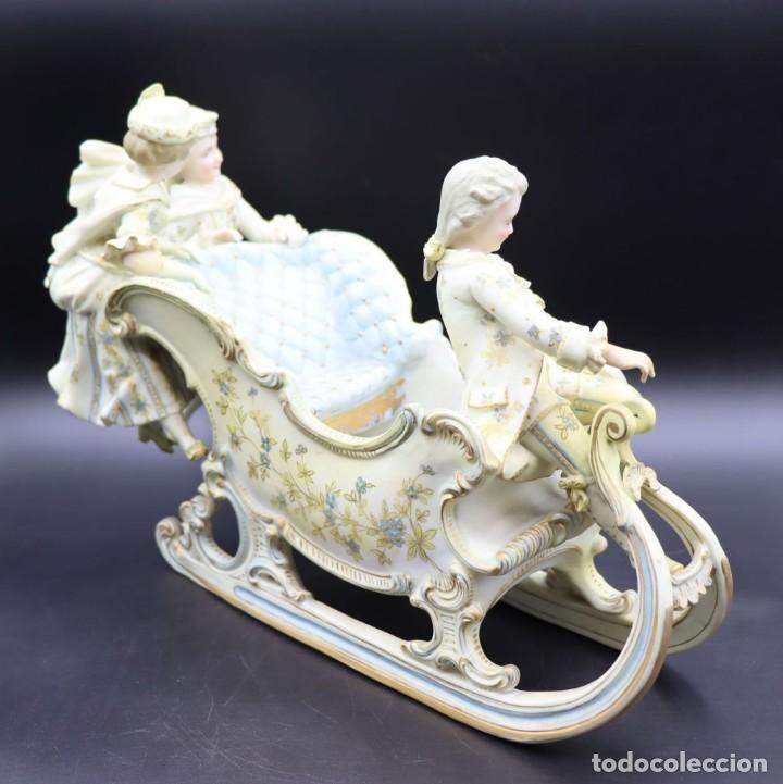 Antig&uuml;edades: Trineo de porcelana de biscuit - Foto 9