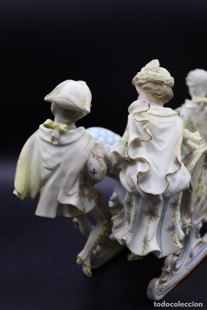 Antig&uuml;edades: Trineo de porcelana de biscuit - Foto 12