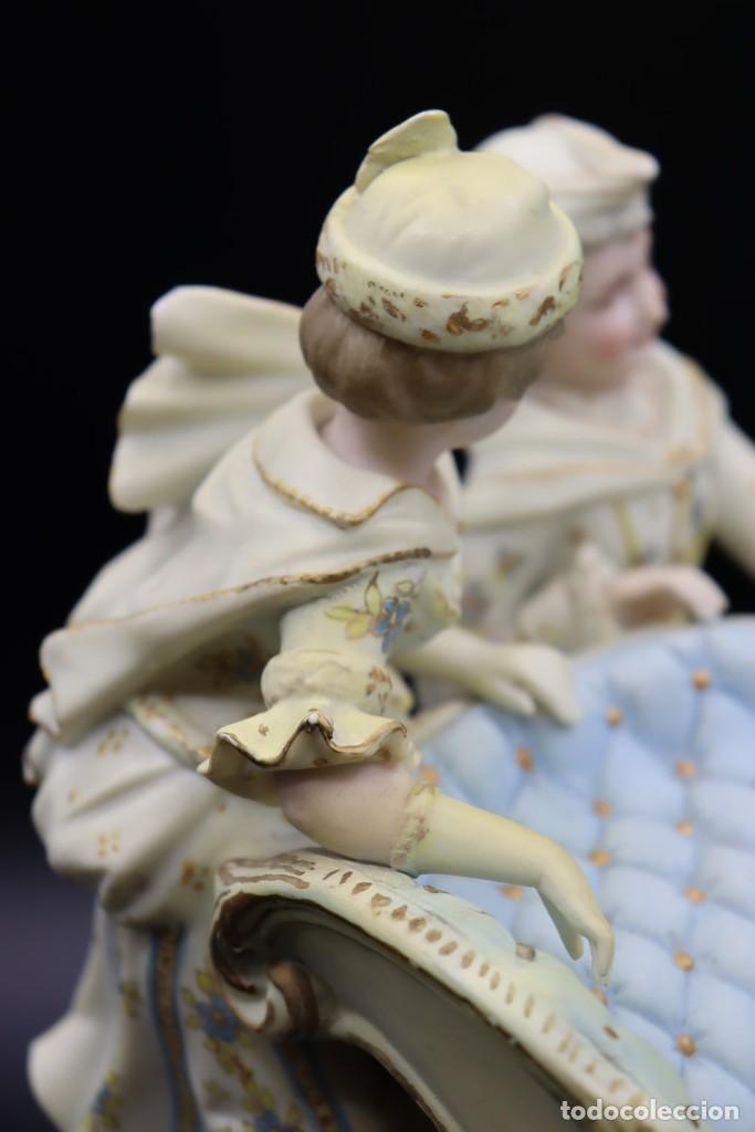 Antig&uuml;edades: Trineo de porcelana de biscuit - Foto 15