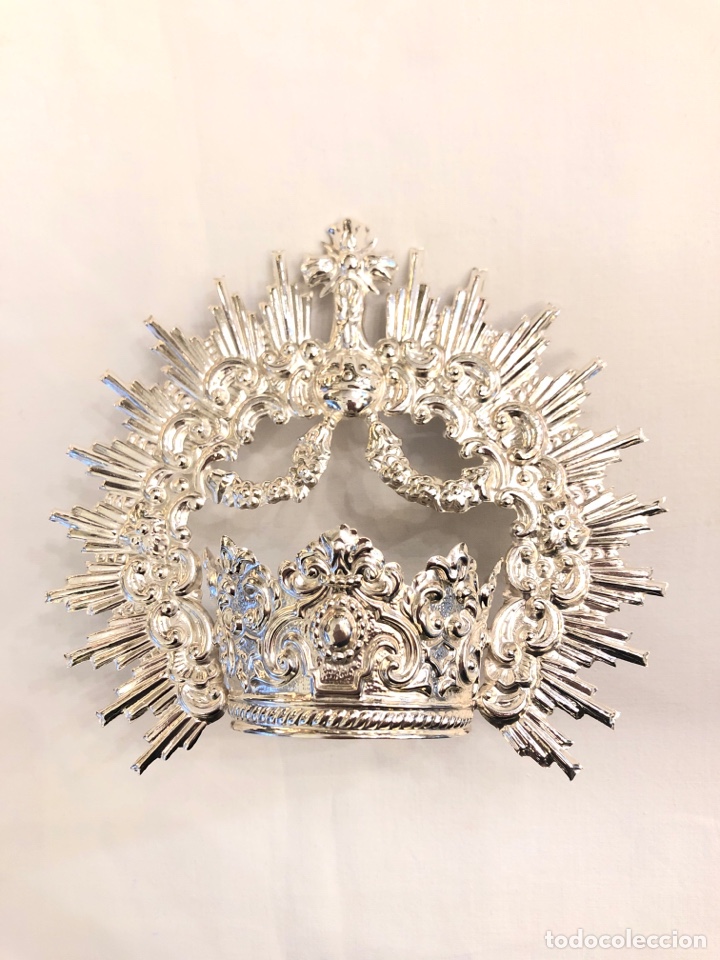 Antig&uuml;edades: Corona Virgen plateada, 5 cm di&aacute;metro - Foto 2