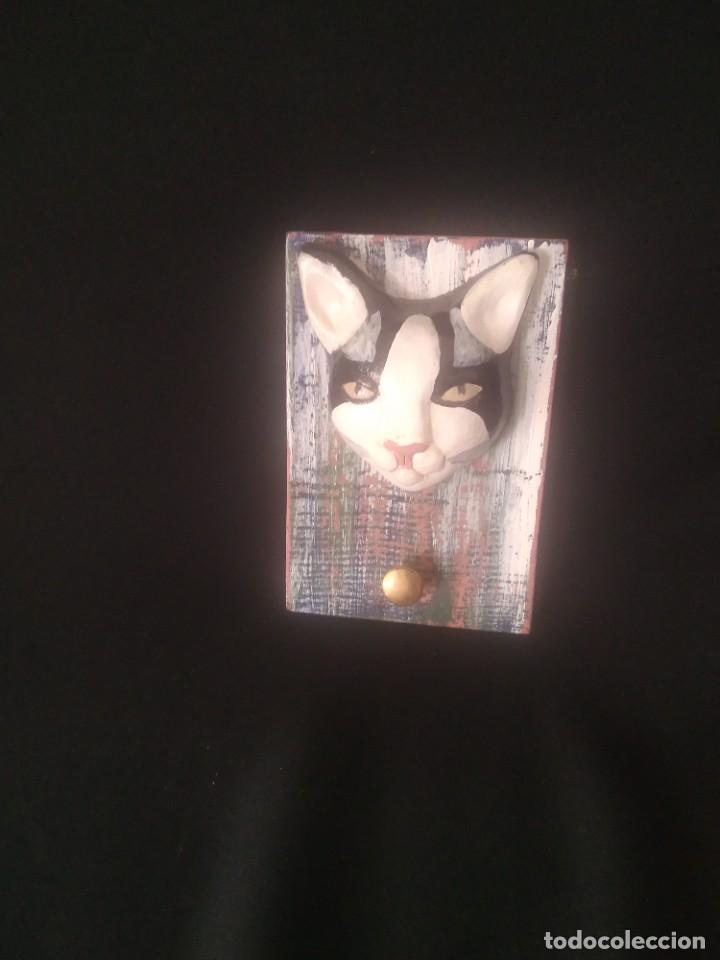Antig&uuml;edades: Perchero gato - Foto 2