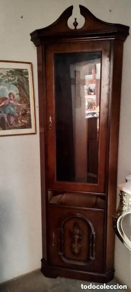 Antig&uuml;edades: MUEBLE VITRINA RINCONERA DE PI&Eacute; - Foto 2