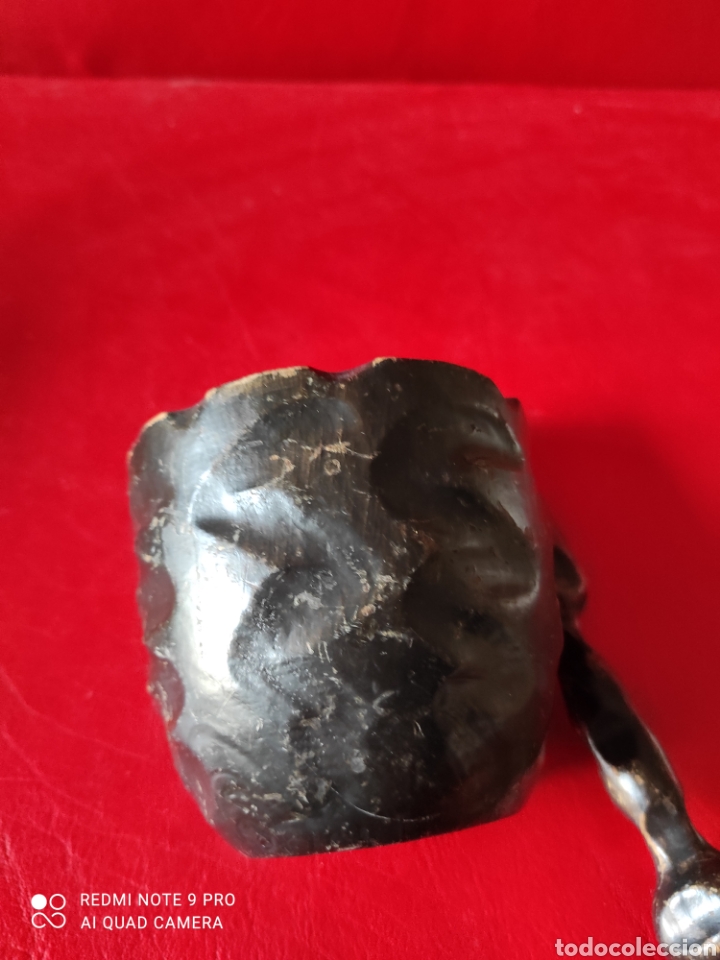 Antig&uuml;edades: Antiguo mortero de madera con Mano - Foto 3