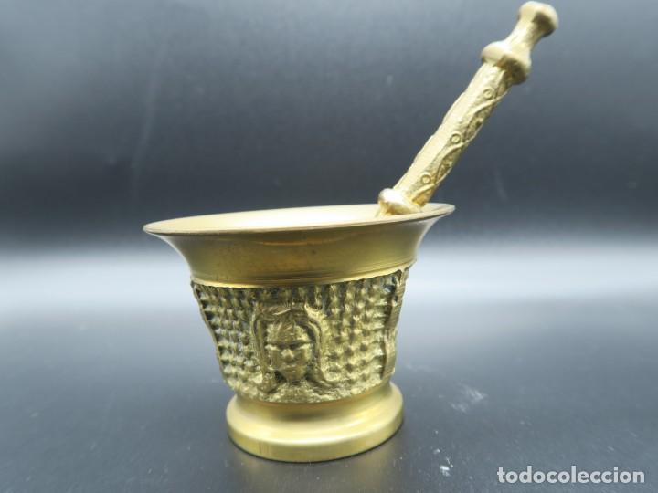 Antig&uuml;edades: ALMIDEZ DE BRONCE - LATON CON MANO 8X5.5 CM - Foto 4