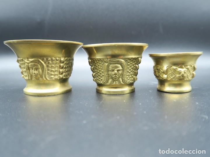 Antig&uuml;edades: ALMIDEZ DE BRONCE - LATON SIN MANO 3 PIEZAS - Foto 2