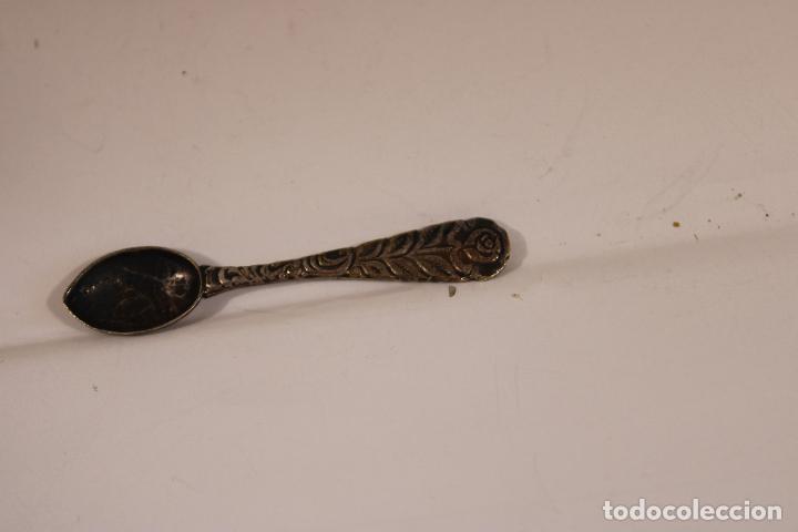 Antig&uuml;edades: cucharilla de moca en plata de ley - Foto 4