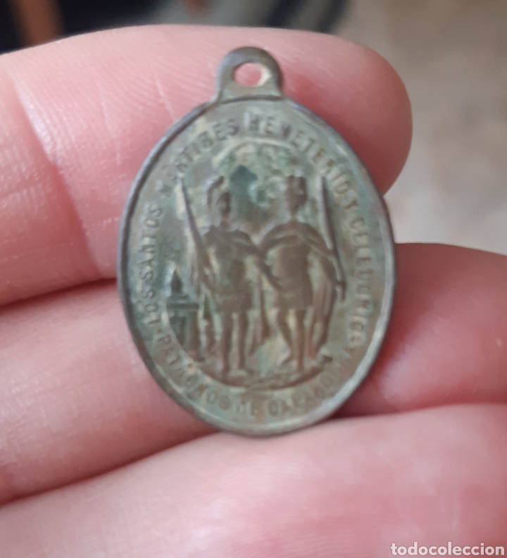 Antig&uuml;edades: Medalla Calahorra Hemeterio y Celedonio - Foto 1