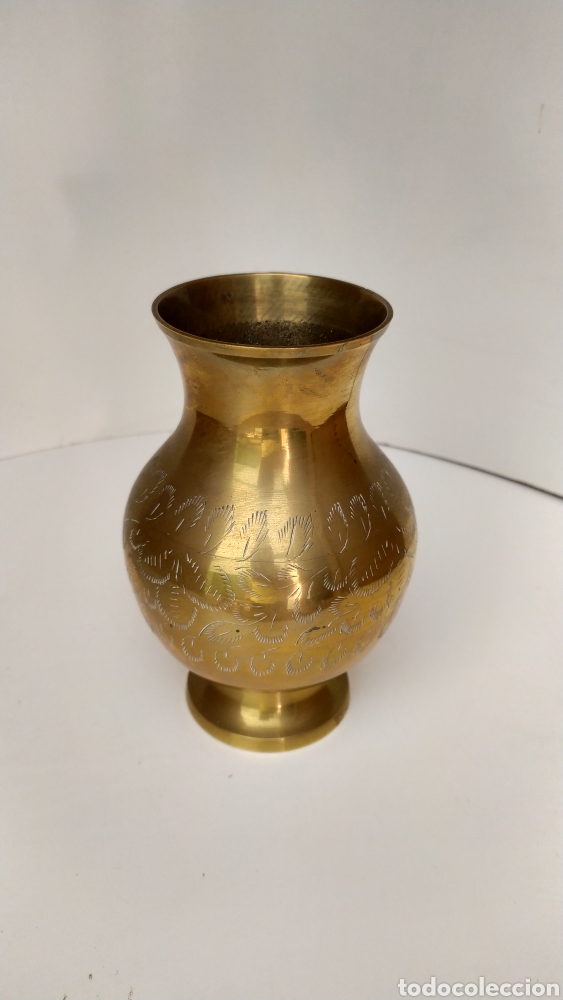 Antig&uuml;edades: Jarr&oacute;n Florero de Bronce antiguo - Foto 1