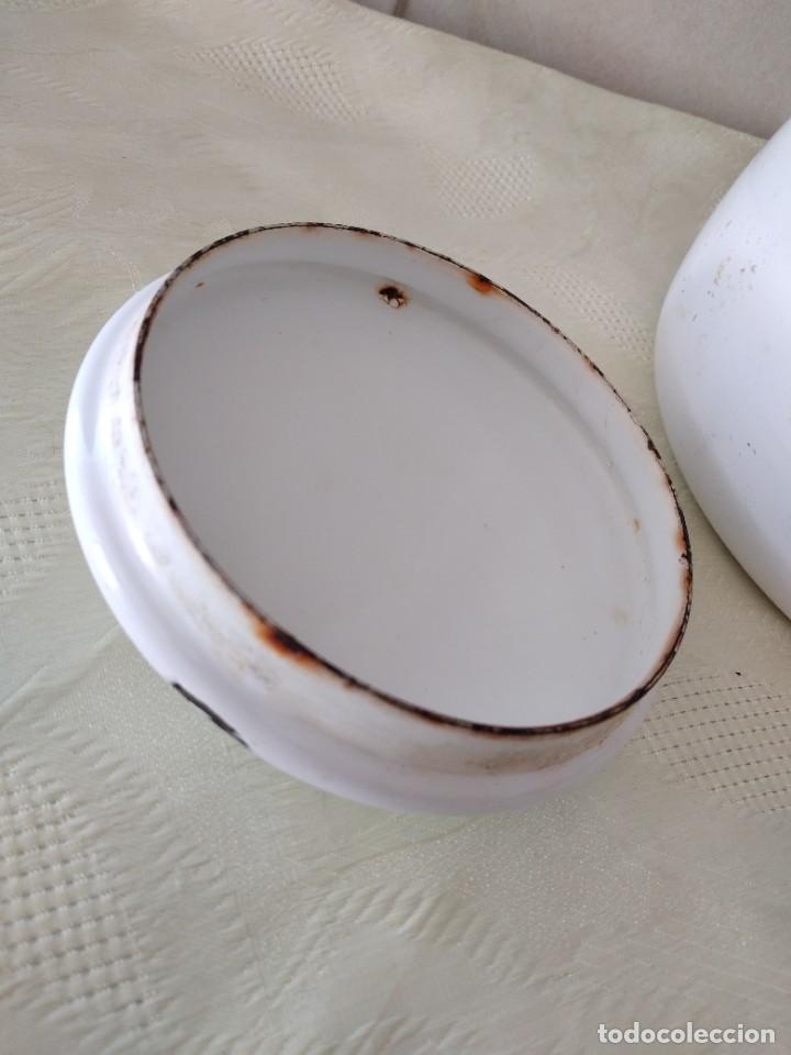 Antig&uuml;edades: Antigua tetera de metal esmaltado. - Foto 8