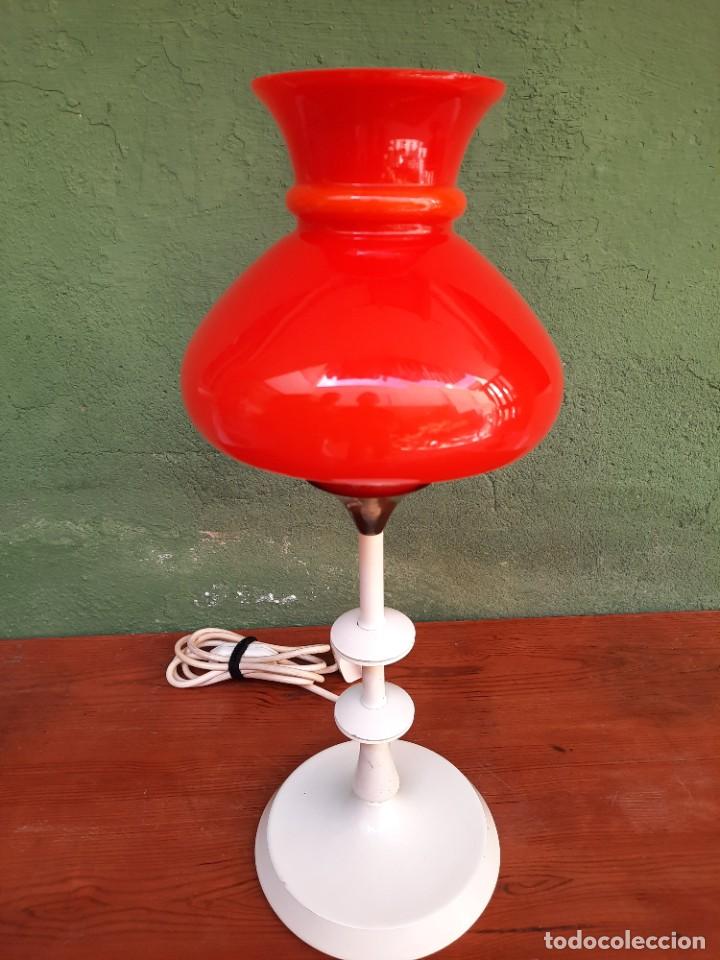 Antig&uuml;edades: lampara de mesa - Foto 1
