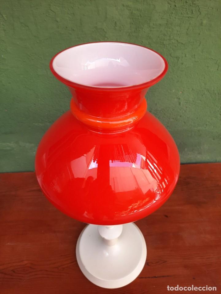 Antig&uuml;edades: lampara de mesa - Foto 2