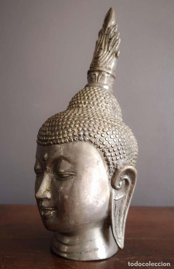Antig&uuml;edades: Cabeza de Buda con pin&aacute;culo - Foto 2